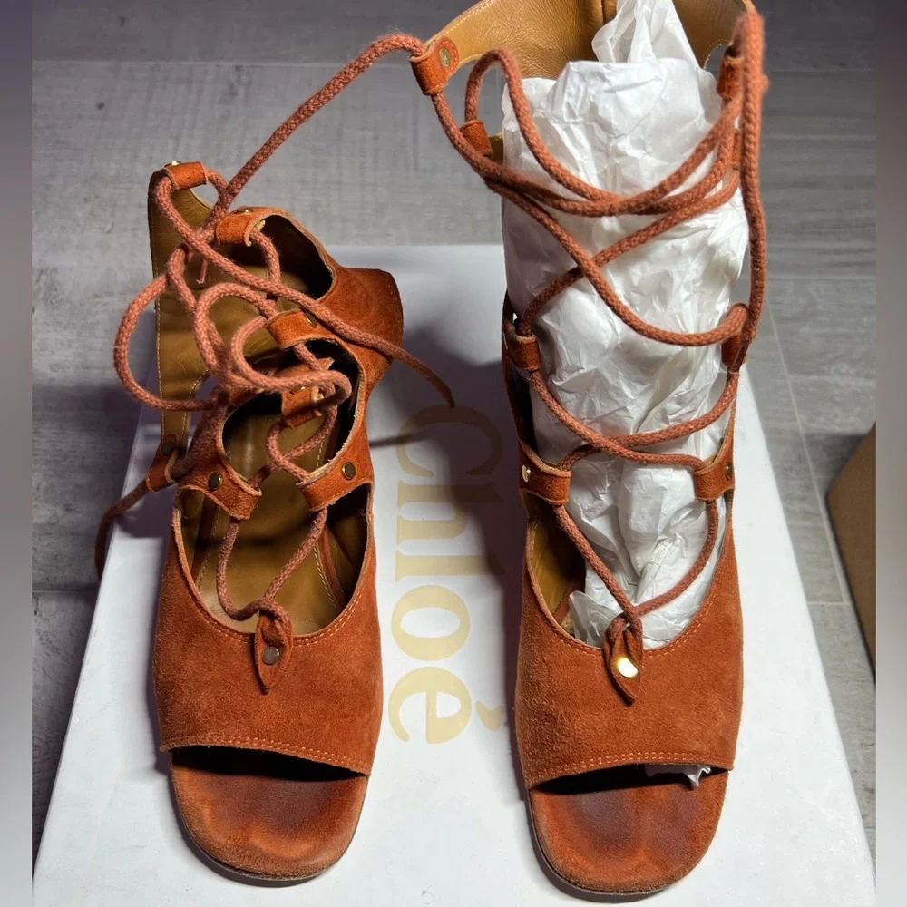 Chloe Sierra Camoscio Heels Size 6.5 (36.5) - Picture 2 of 6